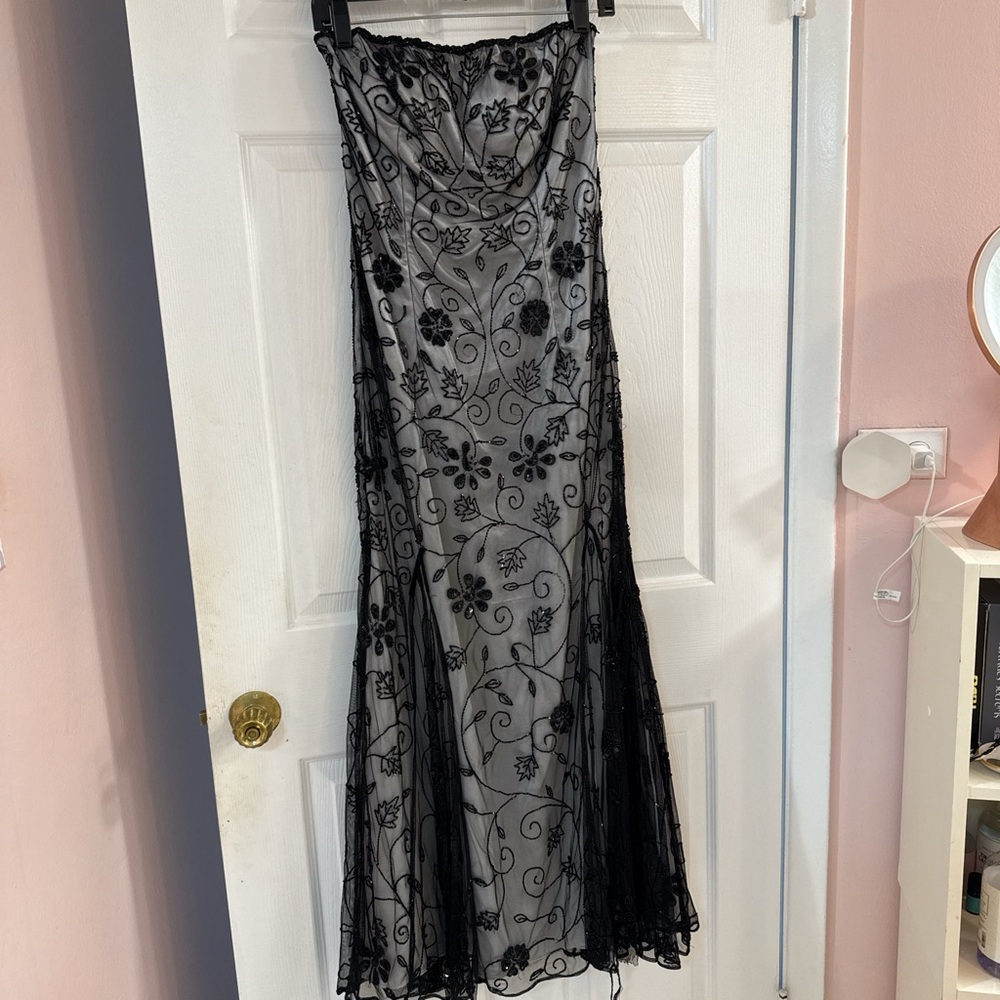 Cache Elegant Black Strapless Dress
